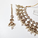 Sarah set