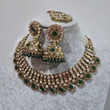 Roya set