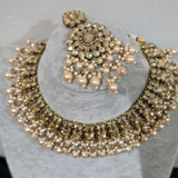 Anita set
