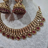 Roya set