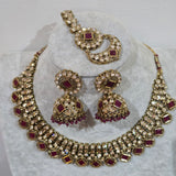 Roya set